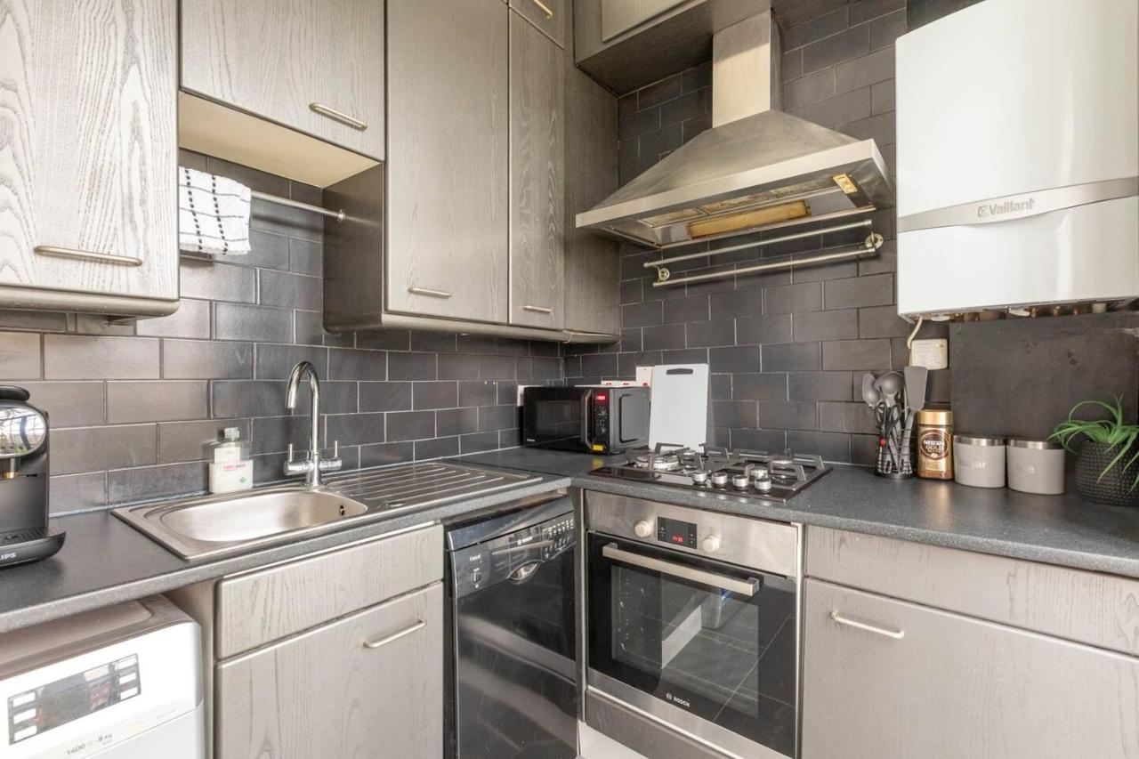 Apartmán Cozy Flat In The Heart Of Londýn Exteriér fotografie